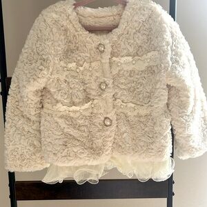 Vintage inspired coat look. Faux fur. Fleece line. Ivory in color. 3-4 year old